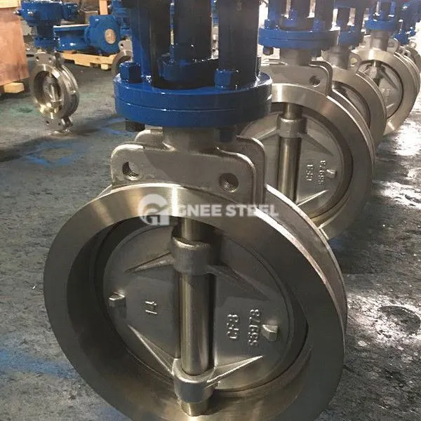 Egyetlen excentrikus ostya pillangó